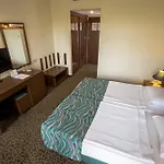 Dosi Hotel