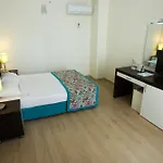 Dosi Hotel