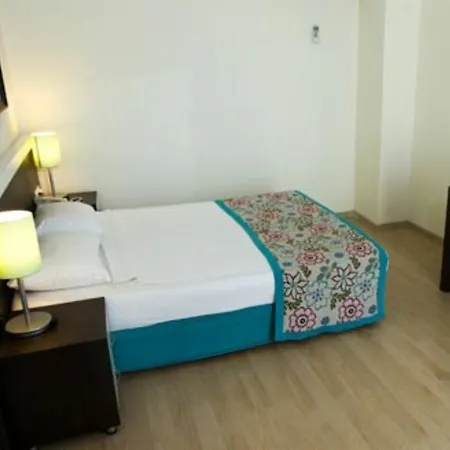 Dosi Hotell
