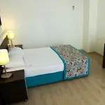 Dosi Hotel